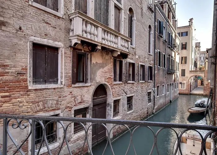 Canal View In Rialto By Wonderful Italy